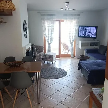Apartment Alba Kinira
